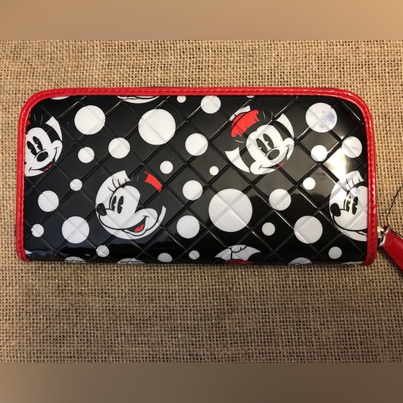 SOLD Disney Minnie Mouse Wallet and matching Fob Black Red White - Picture 4 of 11
